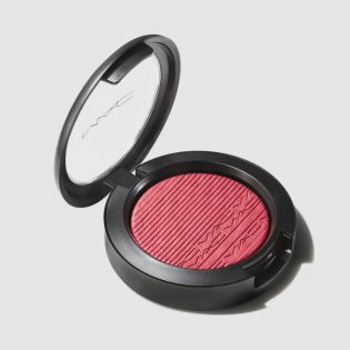 Blush Dimensi Tambahan